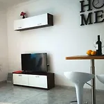 Granada 302 Pool&beach Daire *