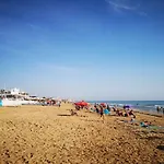 Granada 302 Pool&beach Daire